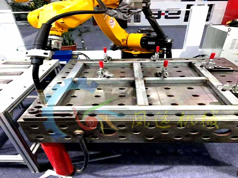 焊接夾具  工裝夾具  機(jī)器人焊接夾具